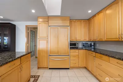 10 Edgewater Drive, Camano Island, WA 98282 - Photo 31