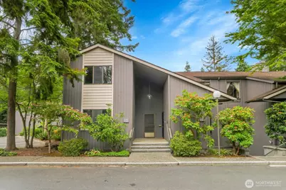 1541 NE 143rd Street #H5, Seattle, WA 98125 - Photo 1