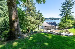 733 Fox Dr, Fox Island, WA 98333 - Photo 3