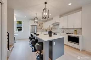 13542 39th Ave NE, Seattle, WA 98125 - Photo 21