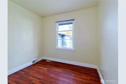 30 SE Bush Street, Issaquah, WA 98027 - Photo 15