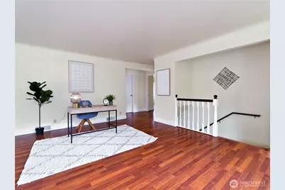 30 SE Bush Street, Issaquah, WA 98027 - Photo 7