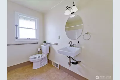 30 SE Bush Street, Issaquah, WA 98027 - Photo 13