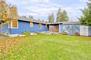 30 SE Bush St, Issaquah, WA 98027 - Photo 23