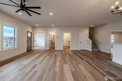 1919 Westhaven, Wenatchee, WA 98801 - Photo 9