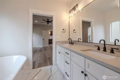 1919 Westhaven, Wenatchee, WA 98801 - Photo 21