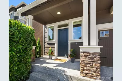 12611 37th Place NE, Lake Stevens, WA 98258 - Photo 3