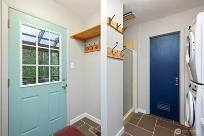 6982 Shuksan Arm, Glacier, WA 98244 - Photo 17