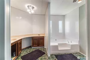 7138 Englewood Dr SE, Olympia, WA 98513 - Photo 17