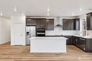 10304 6th Pl SE, Lake Stevens, WA 98258 - Photo 17