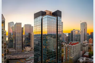 800 Columbia Street #1009, Seattle, WA 98104 - Photo 39