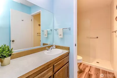 28313 Redondo Way S #304, Des Moines, WA 98198 - Photo 15