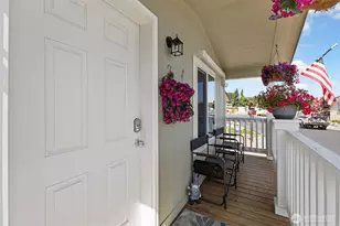 10722 62nd St Ct E, Puyallup, WA 98372 - Photo 3