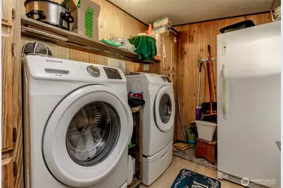 27716 Entwhistle Road E, Buckley, WA 98321 - Photo 11