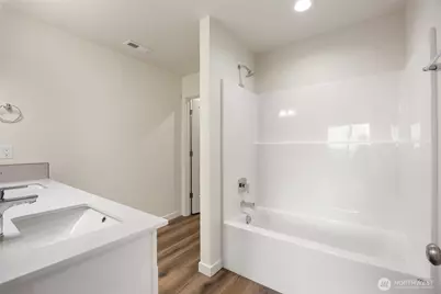 601 Dorsing Street #B, Moses Lake, WA 98837 - Photo 13