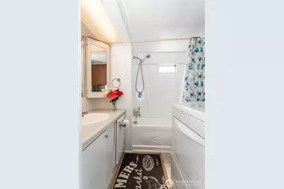 5920 200th Street SW #37, Lynnwood, WA 98036 - Photo 9