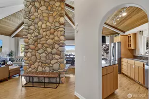 6926 Holeman Ave, Blaine, WA 98230 - Photo 9