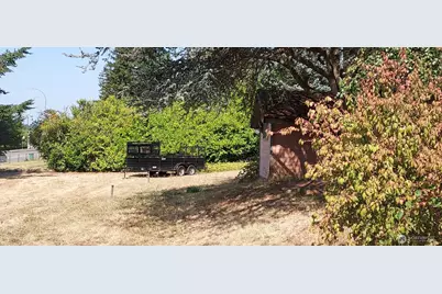 1998 NW Bucklin Hill Road, Silverdale, WA 98383 - Photo 11