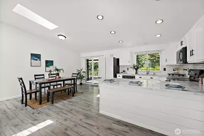 16243 Pleasant Beach Drive SE, Yelm, WA 98597 - Photo 11