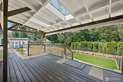 16243 Pleasant Beach Drive SE, Yelm, WA 98597 - Photo 27