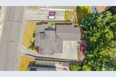 2140 SW Vista Park Drive, Oak Harbor, WA 98277 - Photo 39