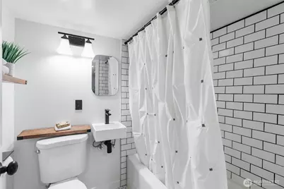 8607 15th Ave NE, Seattle, WA 98115 - Photo 25