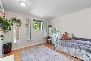 2120 Seaview Street W, University Place, WA 98466 - Photo 17