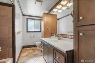 2120 Seaview Street W, University Place, WA 98466 - Photo 19