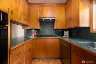 307 Centre St, La Conner, WA 98257 - Photo 13