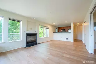 1550 Eastlake Ave E, Seattle, WA 98102 - Photo 11