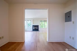 1550 Eastlake Ave E, Seattle, WA 98102 - Photo 15