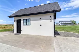 2617 Byrnes Rd, Touchet, WA 99360 - Photo 37