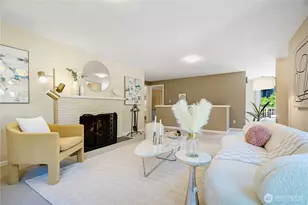 10425 SE 22nd St, Bellevue, WA 98004 - Photo 11