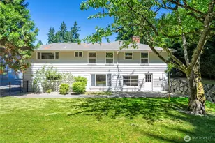 10425 SE 22nd St, Bellevue, WA 98004 - Photo 5