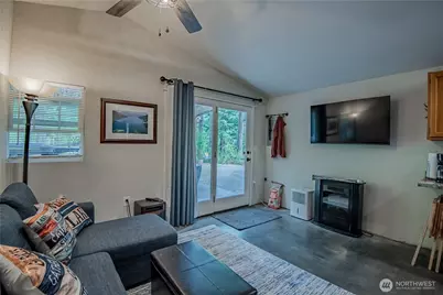 31 N Fawn Drive, Hoodsport, WA 98548 - Photo 19