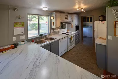 14818 Terrace Avenue SE, Tenino, WA 98589 - Photo 11