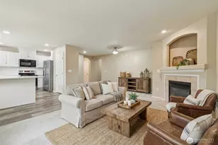 323 Helen St, Sedro Woolley, WA 98284 - Photo 9