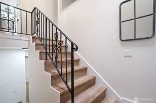 329 Point Fosdick Pl NW, Gig Harbor, WA 98335 - Photo 3