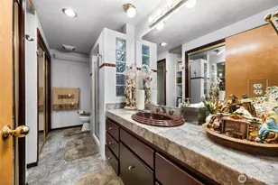 4029 San Mar Dr NE, Olympia, WA 98506 - Photo 11