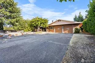 4029 San Mar Dr NE, Olympia, WA 98506 - Photo 3