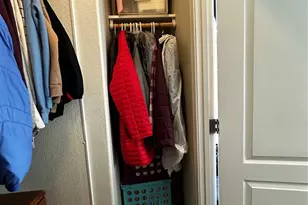 1720 Maple Ln, Kent, WA 98031 - Photo 9