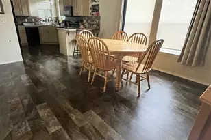 1720 Maple Ln, Kent, WA 98031 - Photo 5