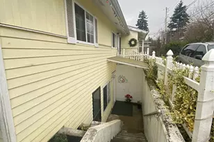 313 NE 185th St, Shoreline, WA 98155 - Photo 19