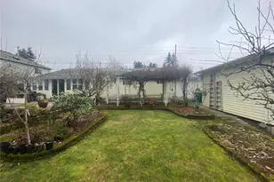 313 NE 185th St, Shoreline, WA 98155 - Photo 23