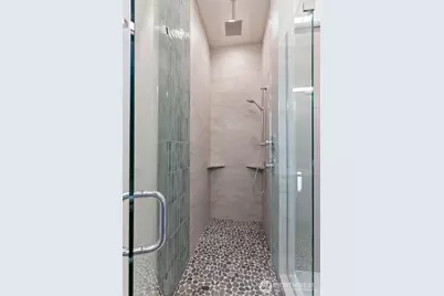 2921 Franklin Avenue E #B, Seattle, WA 98102 - Photo 23