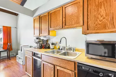 7310 N Skyview Lane #J-301, Tacoma, WA 98406 - Photo 13