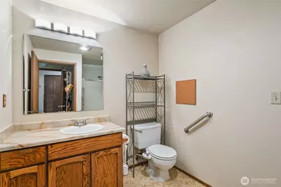 7310 N Skyview Lane #J-301, Tacoma, WA 98406 - Photo 19