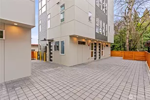 2925 Franklin Ave E, Seattle, WA 98102 - Photo 3