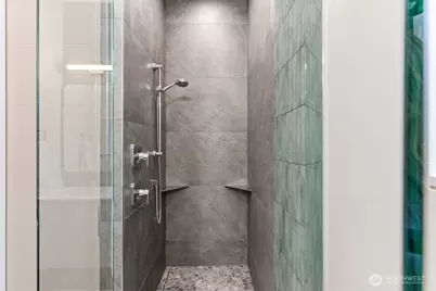 2925 Franklin Avenue E #A, Seattle, WA 98102 - Photo 23
