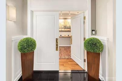 2600 2nd Avenue #2501, Seattle, WA 98121 - Photo 3